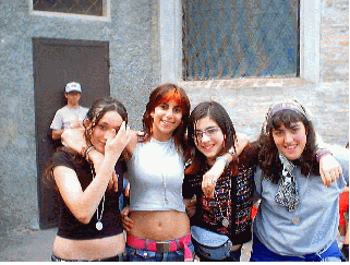 ../Images/girls.gif